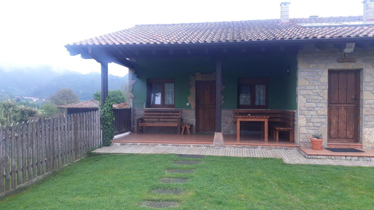 Coviellador Cangas De Onis Guest House Exterior photo