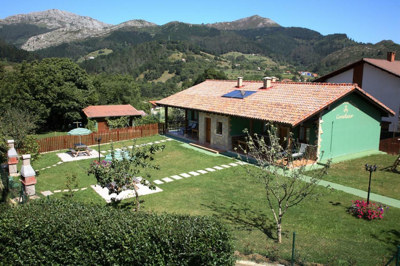 Coviellador Cangas De Onis Guest House Exterior photo